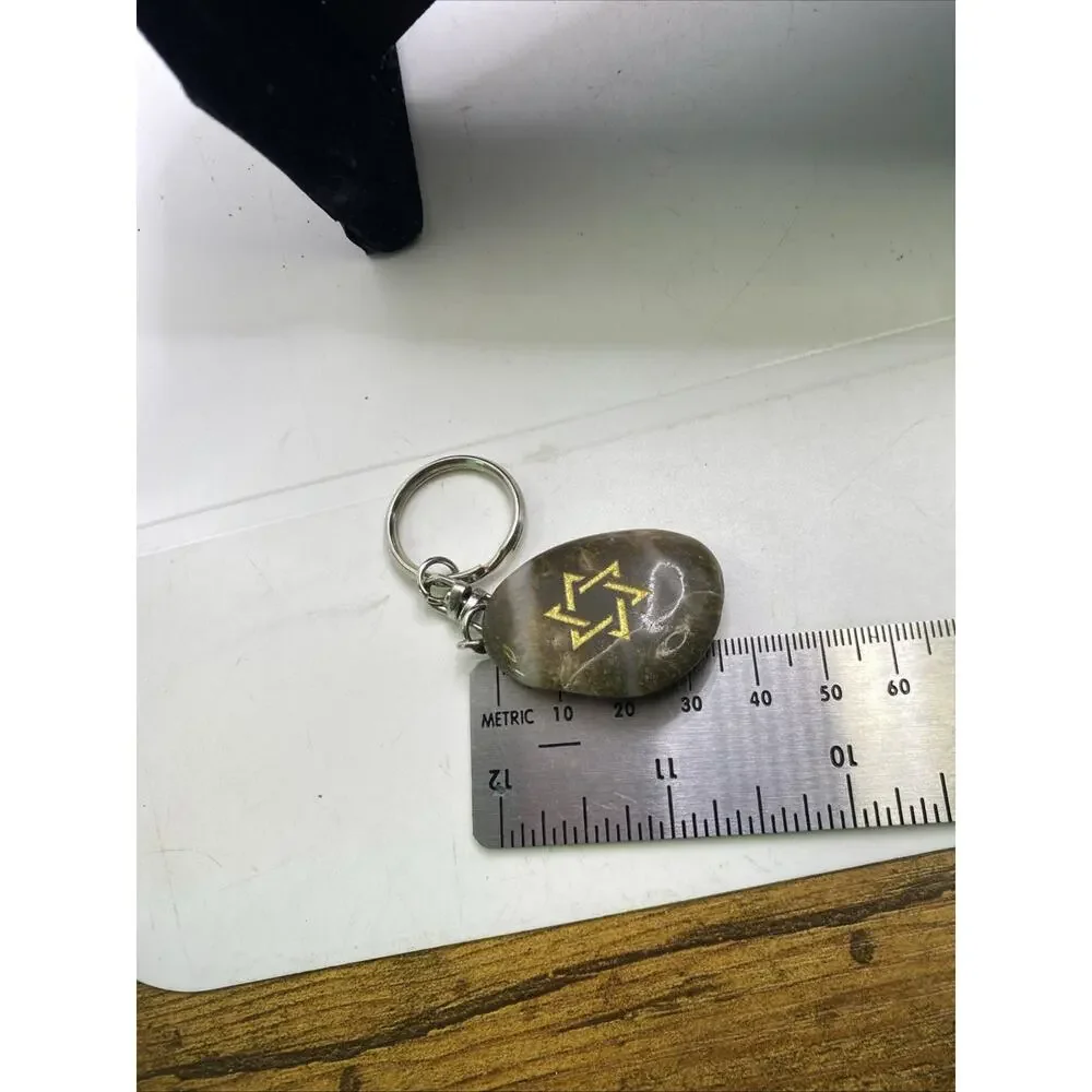 Jewish Faith Rock Keychain